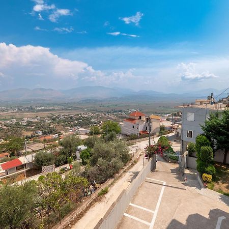 Vila Flamuri Sarandë エクステリア 写真
