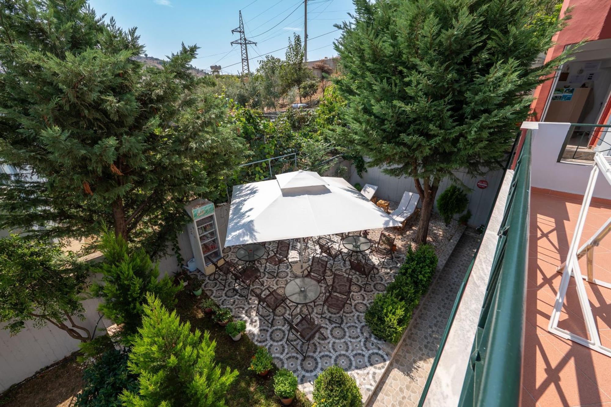 Vila Flamuri Sarandë エクステリア 写真