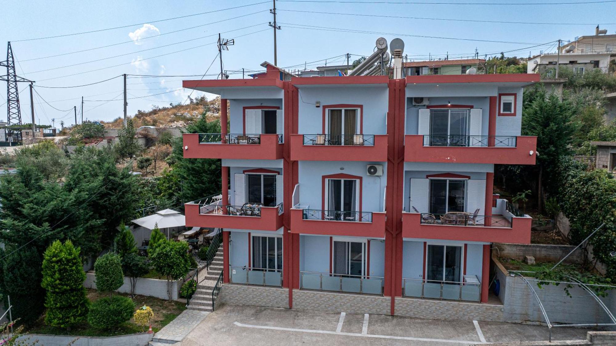 Vila Flamuri Sarandë エクステリア 写真