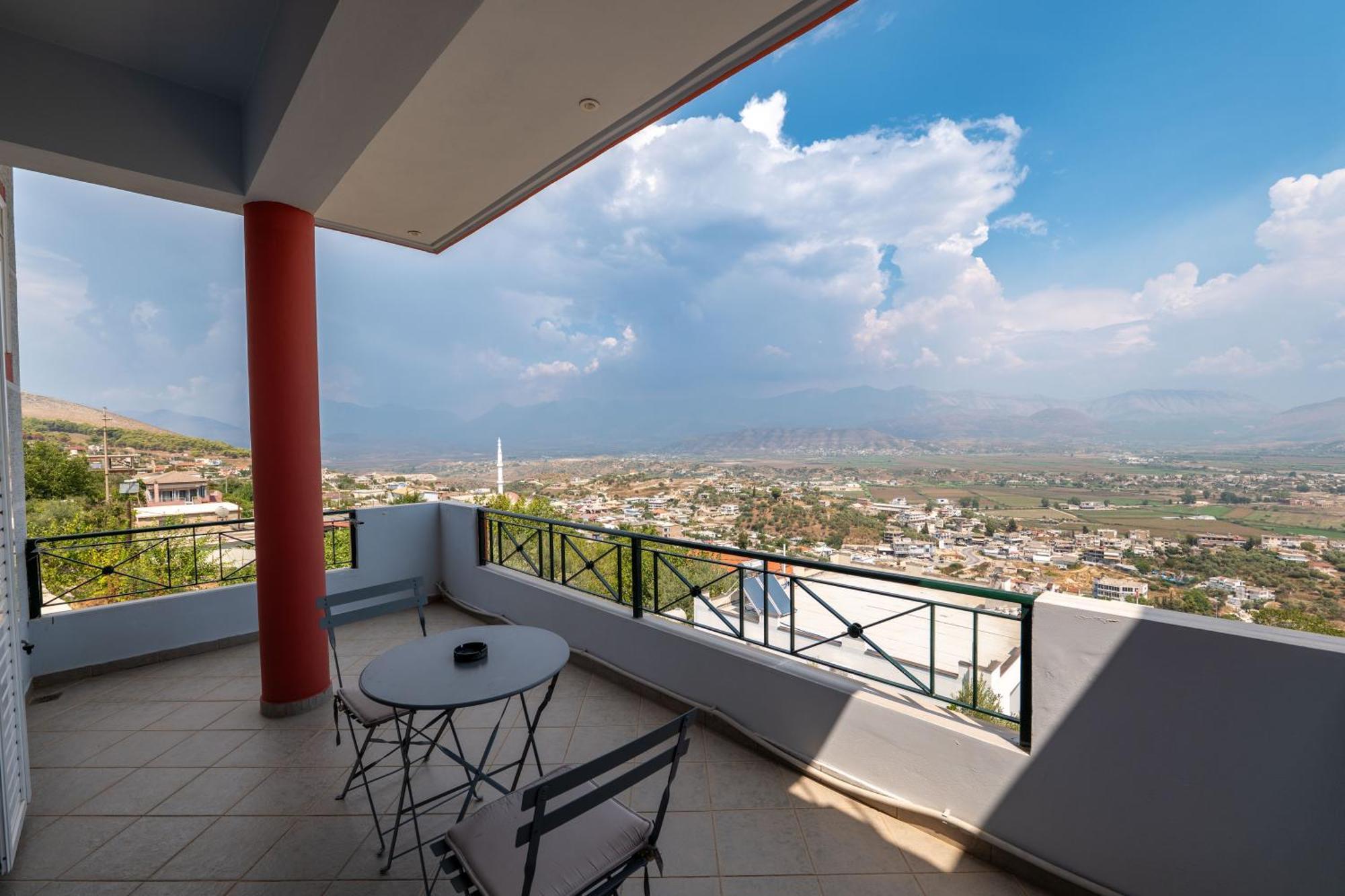 Vila Flamuri Sarandë エクステリア 写真