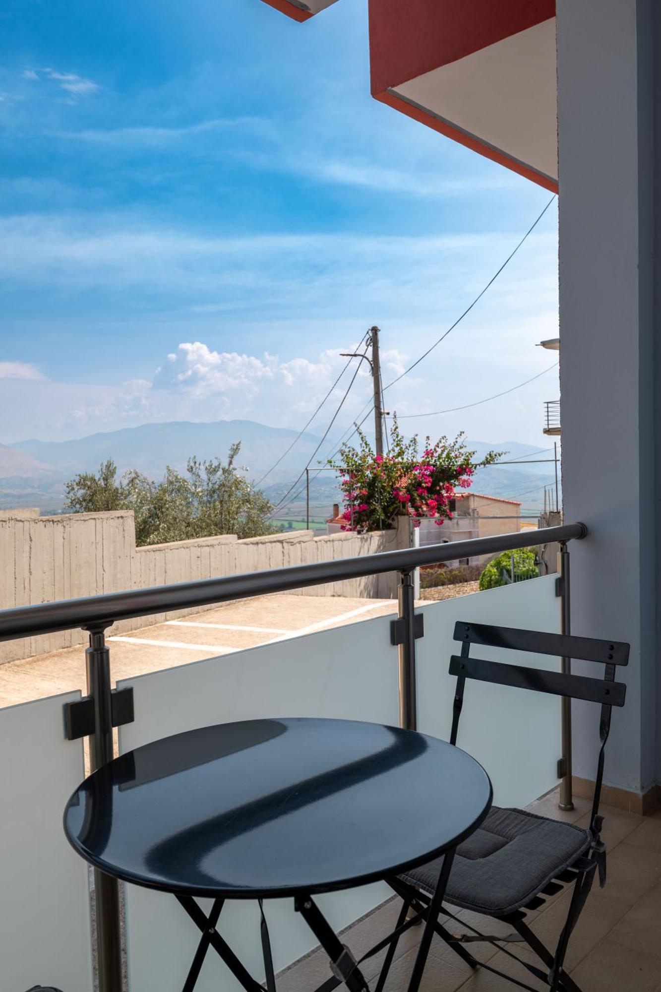 Vila Flamuri Sarandë エクステリア 写真